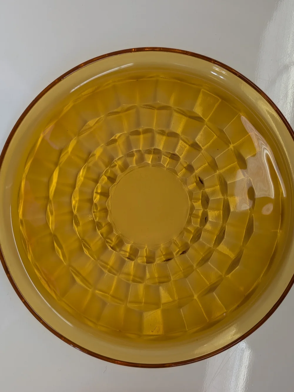 Set of 4 Vintage Federal Glass Windsor Amber Dinner Plates 9
